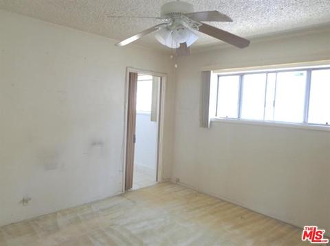 1305 S Tamarind Ave, Compton, CA 90220 photo 23
