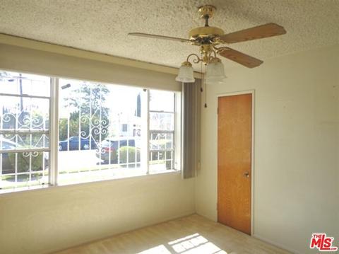 1305 S Tamarind Ave, Compton, CA 90220 photo 12