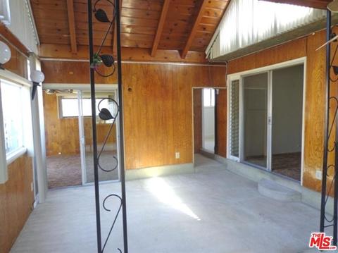 1305 S Tamarind Ave, Compton, CA 90220 photo 3