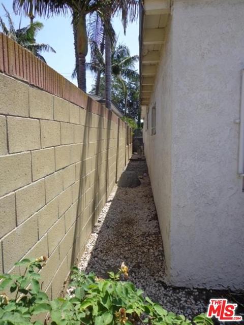1305 S Tamarind Ave, Compton, CA 90220 photo 47