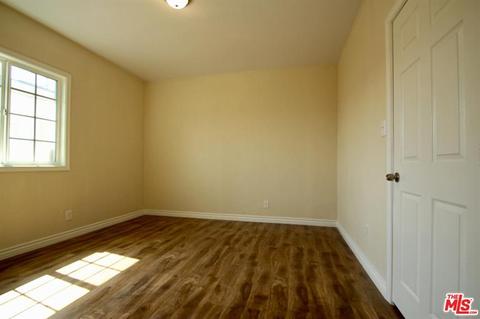 560 W Compton, Compton, CA 90220 photo 7
