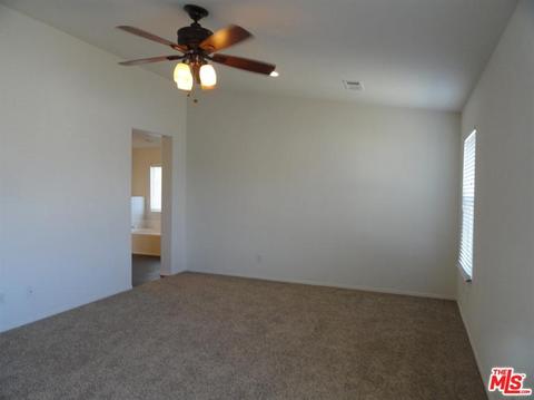 37607 Ruby Red Ln, Palmdale, CA 93551 photo 8