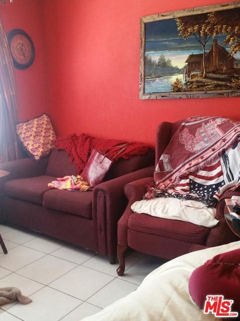 735 E Charron Pl, Compton, CA 90220 photo 4