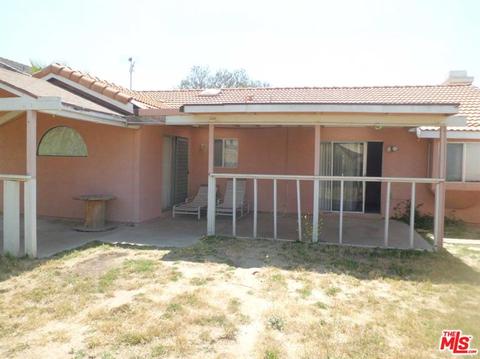 1429 Salmon River Rd, Riverside, CA 92501 photo 2