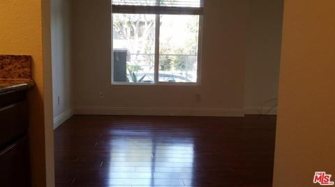 355 N Maple St #126, Burbank, CA 91505 photo 11