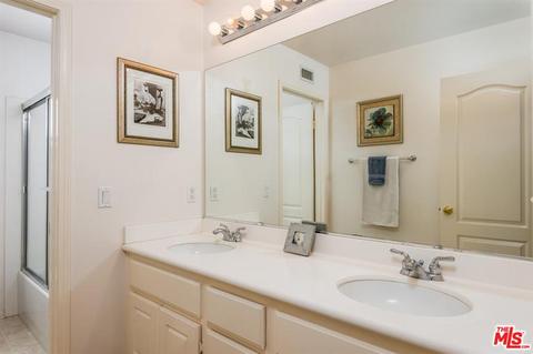 2476 Gatehouse Ln, Simi Valley, CA 93063 photo 14