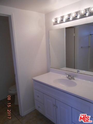 175 Racquet Club Dr, Compton, CA 90220 photo 11