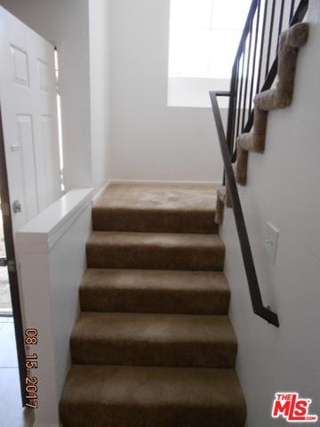 175 Racquet Club Dr, Compton, CA 90220 photo 9