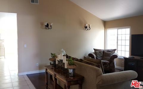 20107 Gridley Rd, Cerritos, CA 90703 photo 3