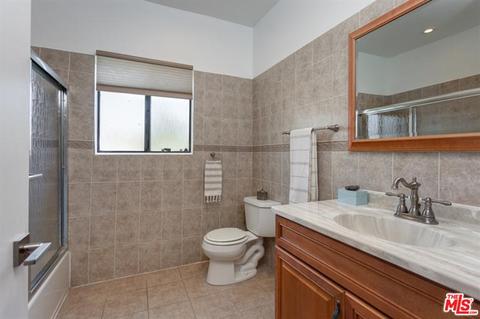 701 E Acacia Ave #E, Glendale, CA 91205 photo 13