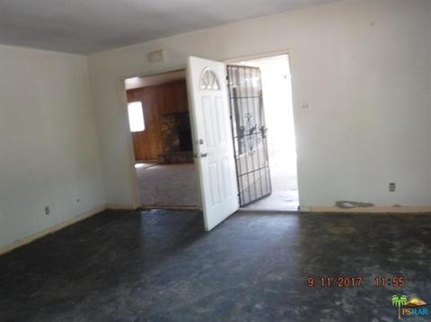 7111 Tamarisk Ave, Yucca Valley, CA 92284 photo 4