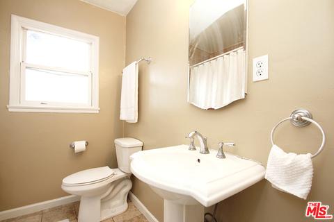 13935 S Northwood Ave, Compton, CA 90222 photo 17