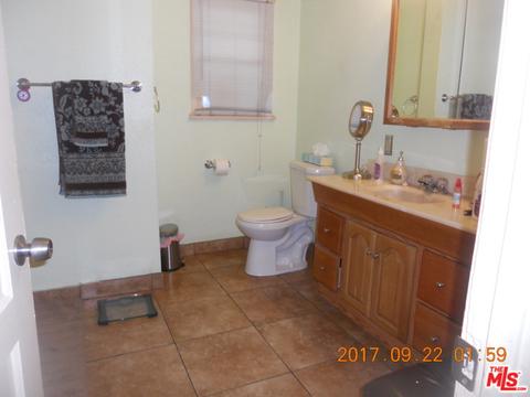 1612 N Chester Ave, Compton, CA 90221 photo 4
