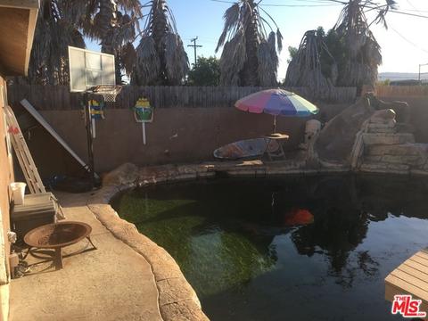 320 E Realty St, Carson, CA 90745 photo 2