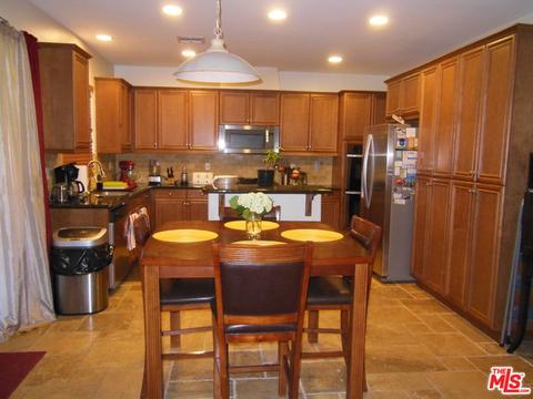43401 Hampton St, Lancaster, CA 93536 photo 2