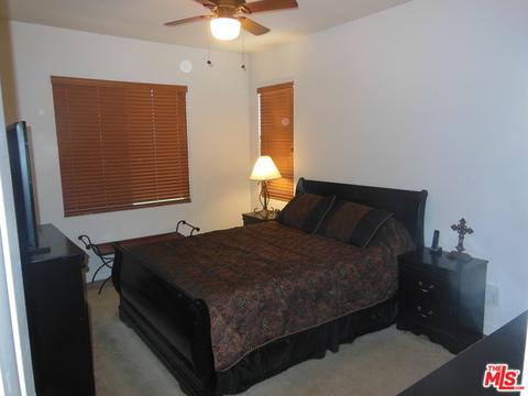 43401 Hampton St, Lancaster, CA 93536 photo 9