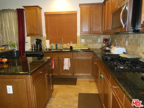 43401 Hampton St, Lancaster, CA 93536 photo 3