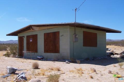 4630 Acoma, Landers, CA 92285 photo 2