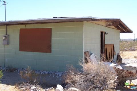 4630 Acoma, Landers, CA 92285 photo 5