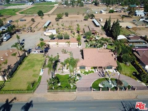 919 3rd St, Norco, CA 92860 photo 1
