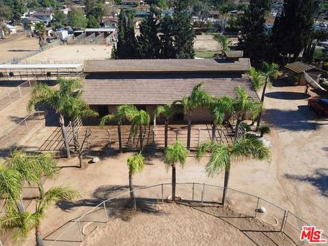 919 3rd St, Norco, CA 92860 photo 33