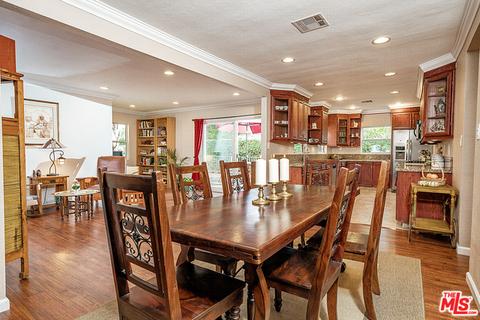 2047 Rangeview Dr, Glendale, CA 91201 photo 8