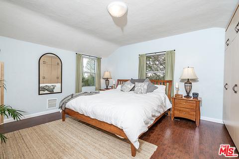 2047 Rangeview Dr, Glendale, CA 91201 photo 21