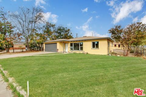 853 E G St, Colton, CA 92324 photo 2