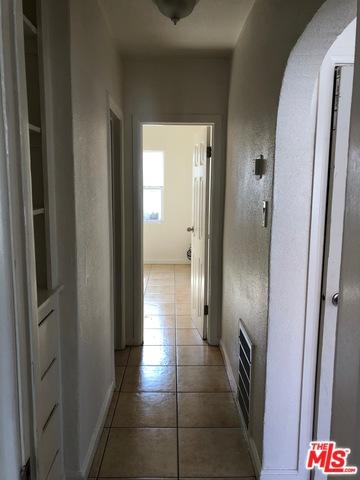 1208 E Barcelona Pl, Long Beach, CA 90813 photo 3