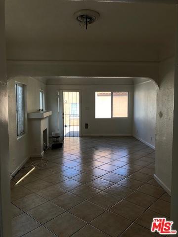 1208 E Barcelona Pl, Long Beach, CA 90813 photo 2