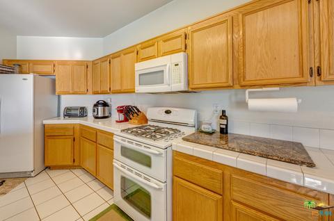 83213 Greenbrier Dr, Indio, CA 92203 photo 6