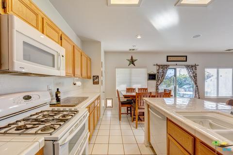 83213 Greenbrier Dr, Indio, CA 92203 photo 5