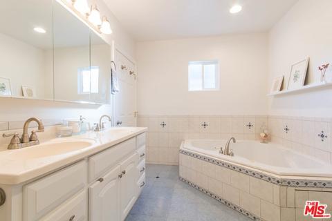 1437 N Maple St, Burbank, CA 91505 photo 18