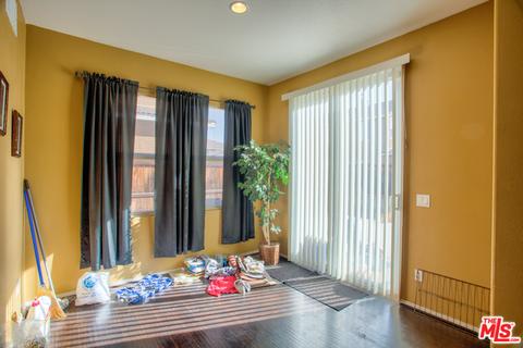 1457 Cheshire Dr, Perris, CA 92571 photo 2