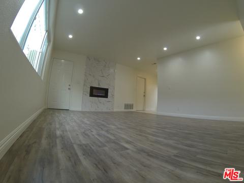 168 E 55th St, Long Beach, CA 90805 photo 3