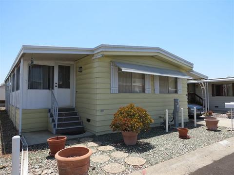 1010 E Bobier Dr #SPC 1, Vista, CA 92084 photo 1