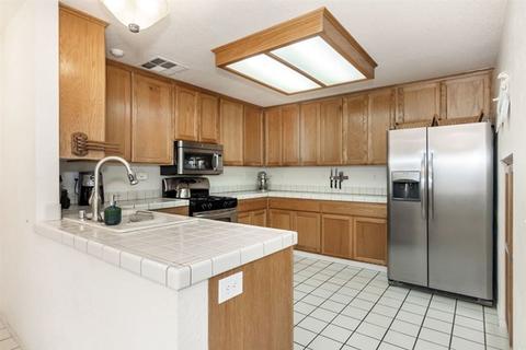 930 Buckeye Ct, El Cajon, CA 92021 photo 3
