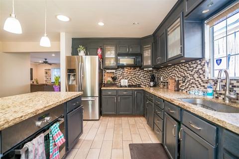 1425 Sweetwater Ln, Spring Valley, CA 91977 photo 9