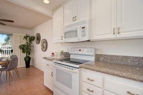 1611 Abington Ln, Encinitas, CA 92024 photo 14
