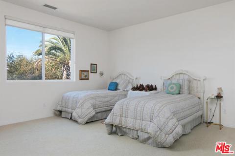 910 Corte La Cienega, Camarillo, CA 93010 photo 35