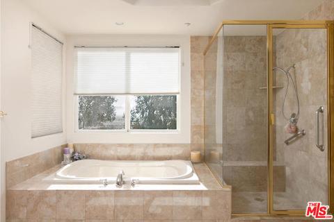910 Corte La Cienega, Camarillo, CA 93010 photo 28