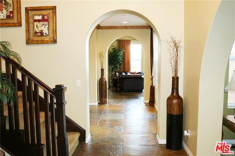 2713 Vistamonte Gln, Escondido, CA 92027 photo 2