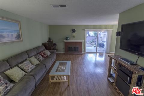 2426 Ramada Plz, Fullerton, CA 92833 photo 3