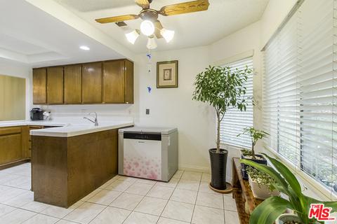 2426 Ramada Plz, Fullerton, CA 92833 photo 10