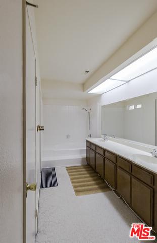 2426 Ramada Plz, Fullerton, CA 92833 photo 16