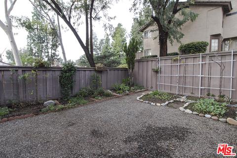 2426 Ramada Plz, Fullerton, CA 92833 photo 22