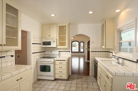 328 E 56th St, Long Beach, CA 90805 photo 12