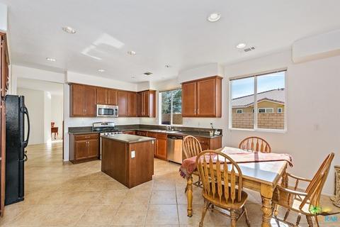 37355 Melbourne St, Indio, CA 92203 photo 8