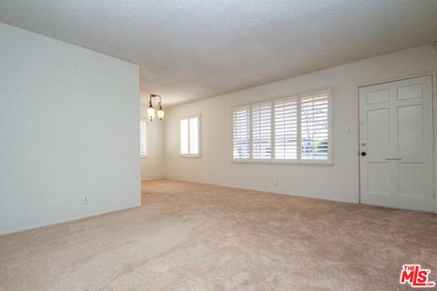 13906 S Northwood Ave, Compton, CA 90222 photo 9