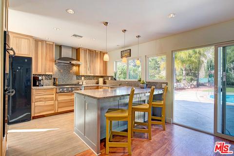 7507 Alpine Way, Tujunga, CA 91042 photo 10